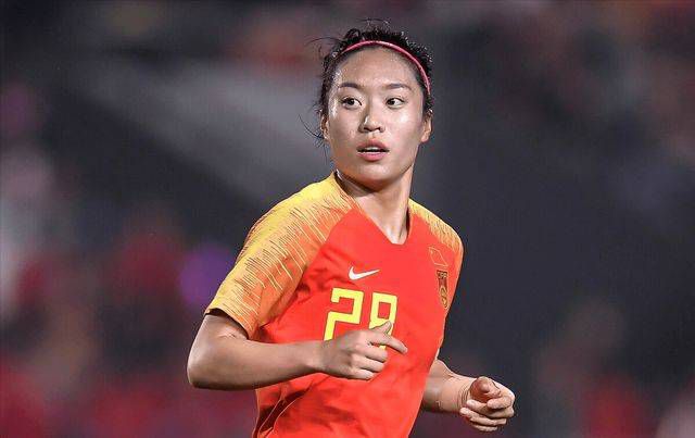 白丝女仆被